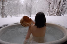 Hot tub on a NC Deck in the winter